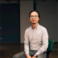 Trung Hoàng Lê