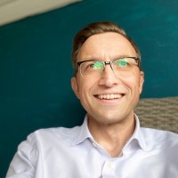 Dr. Andrzej Wiatrek