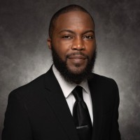 Cedric Oglesby