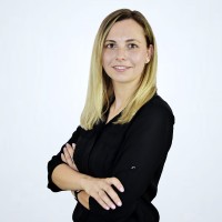 Julia Adam