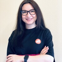 Alona Hustikova