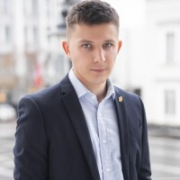 Kristijonas Belickas  克里丝