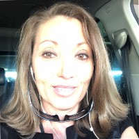 Rhonda Schoenborn