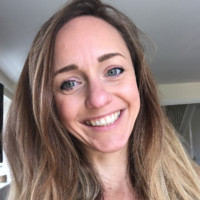 Julia Hayes