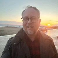 Simon Clark