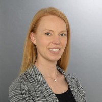 Sandra R.