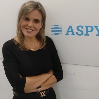 Yolanda Flores