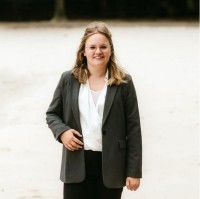 Mellanie Runhart