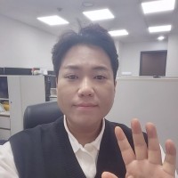 Deok Keun Lee