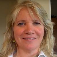 Anne Salter