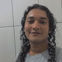 Leone Oliveira