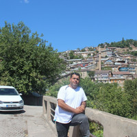 Sezen Elmacı