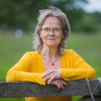 Yolanda Yalçin