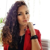 Verônica Costa