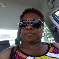 Stephanie J Taylor