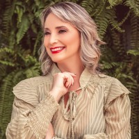 Paula Lucélia Klafke Schlittler