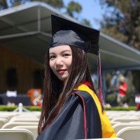 Xinyi Lu