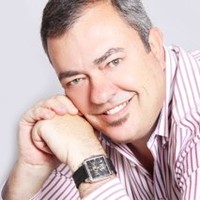 Simon MacLennan