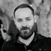Boris Zhuravel