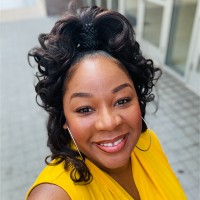 Alessa Addae, Dia