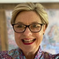 Gilly Bachelor - Award Winning Travel Expert