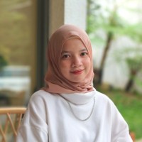 Shania Adhalia Sharif