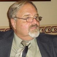 Tom Russell
