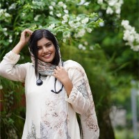 Dr.Hanan E