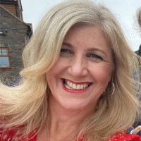 Elizabeth Browne
