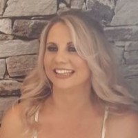 Suzanne Stanley