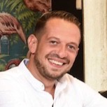 Enzo Molina