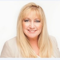 Gloria Kelly