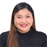 Joanna Marie Riola 🧳