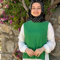 Kübra Yaşar