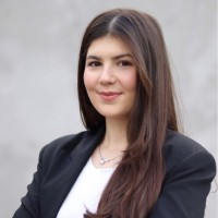 Özge Bayram