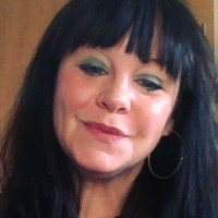 Tracey Connon