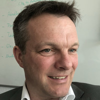 Sven Lochau