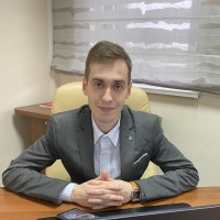 Евгений Грузд