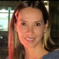 Christine Luz Moreira