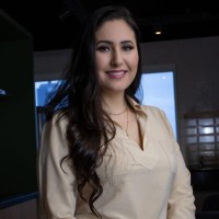 Larissa M. Costa Xavier