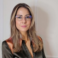 Thais Dumont