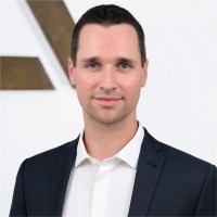 Simon Bacher