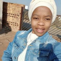 Lehlogonolo Precious