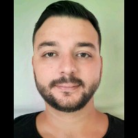 Luis Esteban Hidalgo Solis