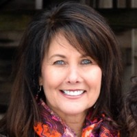 Traci Hanson