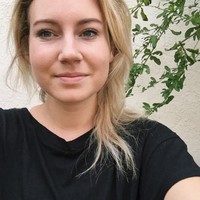 Elise Thompson