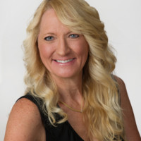 Colleen von Hollen