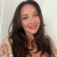 Zoë Davies