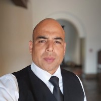 Neil Villalobos Ortega