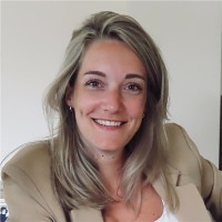 Evelien Hak